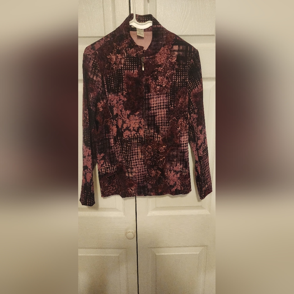 Jacket - Picture 1 of 3